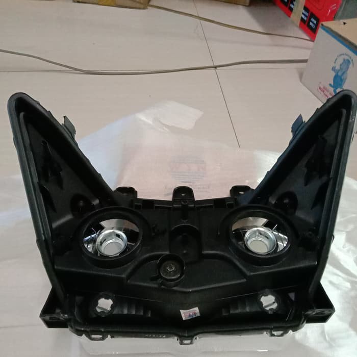 Reflektor/lampu Depan Vario Techno 125