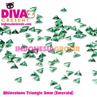 DEKORASI SLIME / NAIL ART RHINESTONE TRIANGLE 3MM