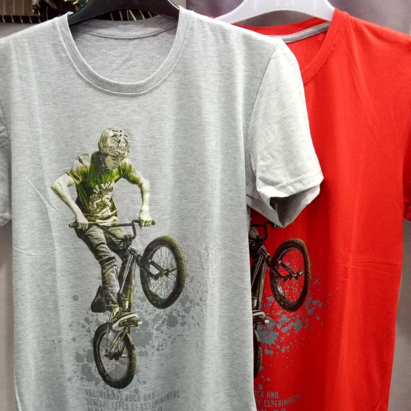 kaos pria naik sepeda