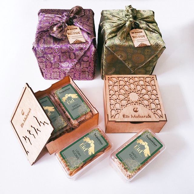 Hampers Lebaran Unik Kayu 1 Kotak 2 Kue | Shopee Indonesia