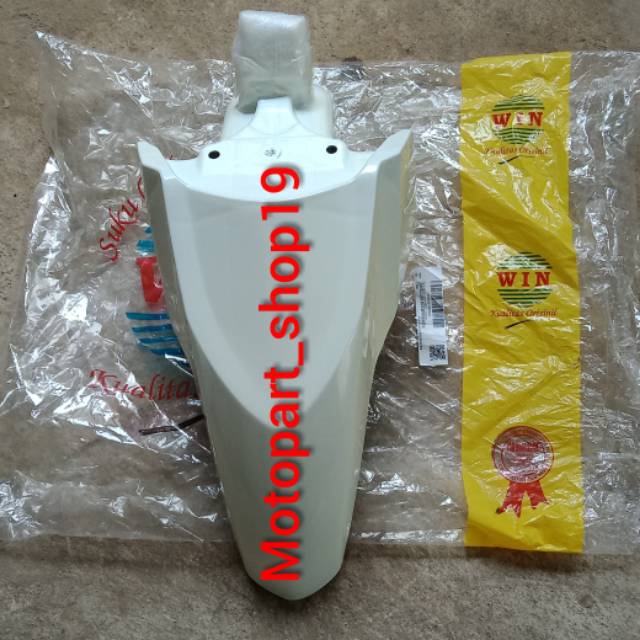 Spakbor depan  VARIO 125 LAMA 2013-2014 PUTIH