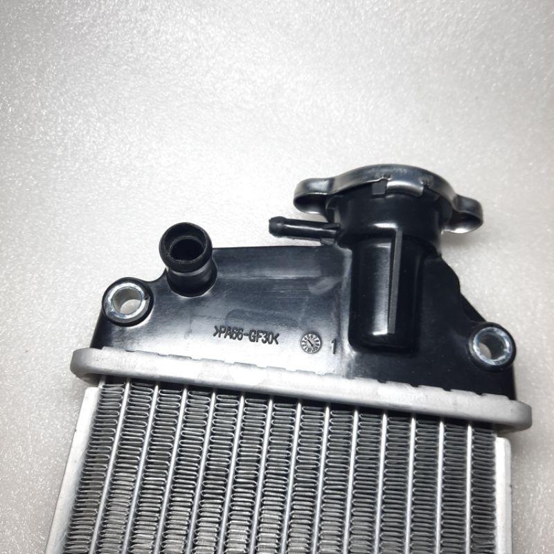 RADIATOR ASSY VARIO 110 PLUS TUTUP