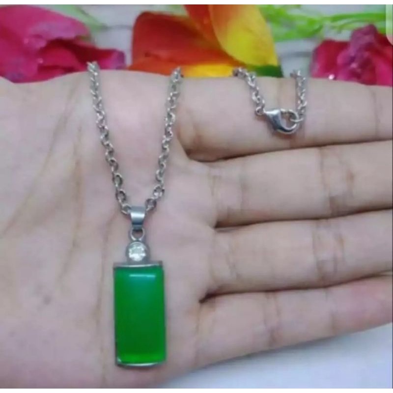 Kalung Nuri silver free liontin batu hijau