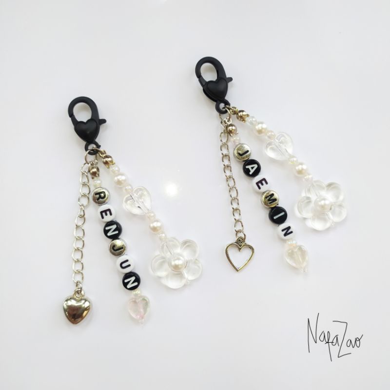 beads keychain manik /custom keyring gantungan handphone /gantungan kunci /charm phone hook phone st