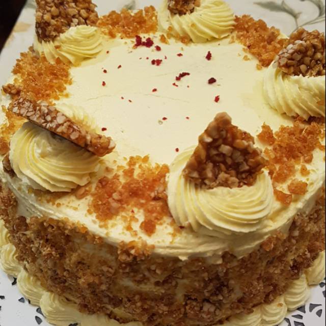 

Red Velvet Cake tabur Nougat