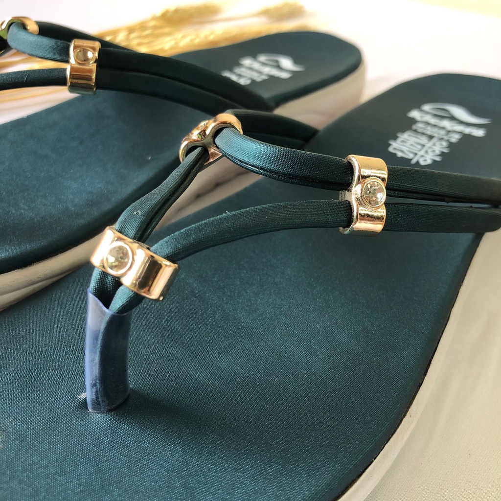 sandal JAPIT ARIANA 4 sendal cewek wanita tali fashion wanita mutiara terbaru termurah terlaris Sandal Wanita Jepit Karet Casual Murah Kekinian Terbaru Korean Woman Flip-Flops / Sandal Flat Wanita