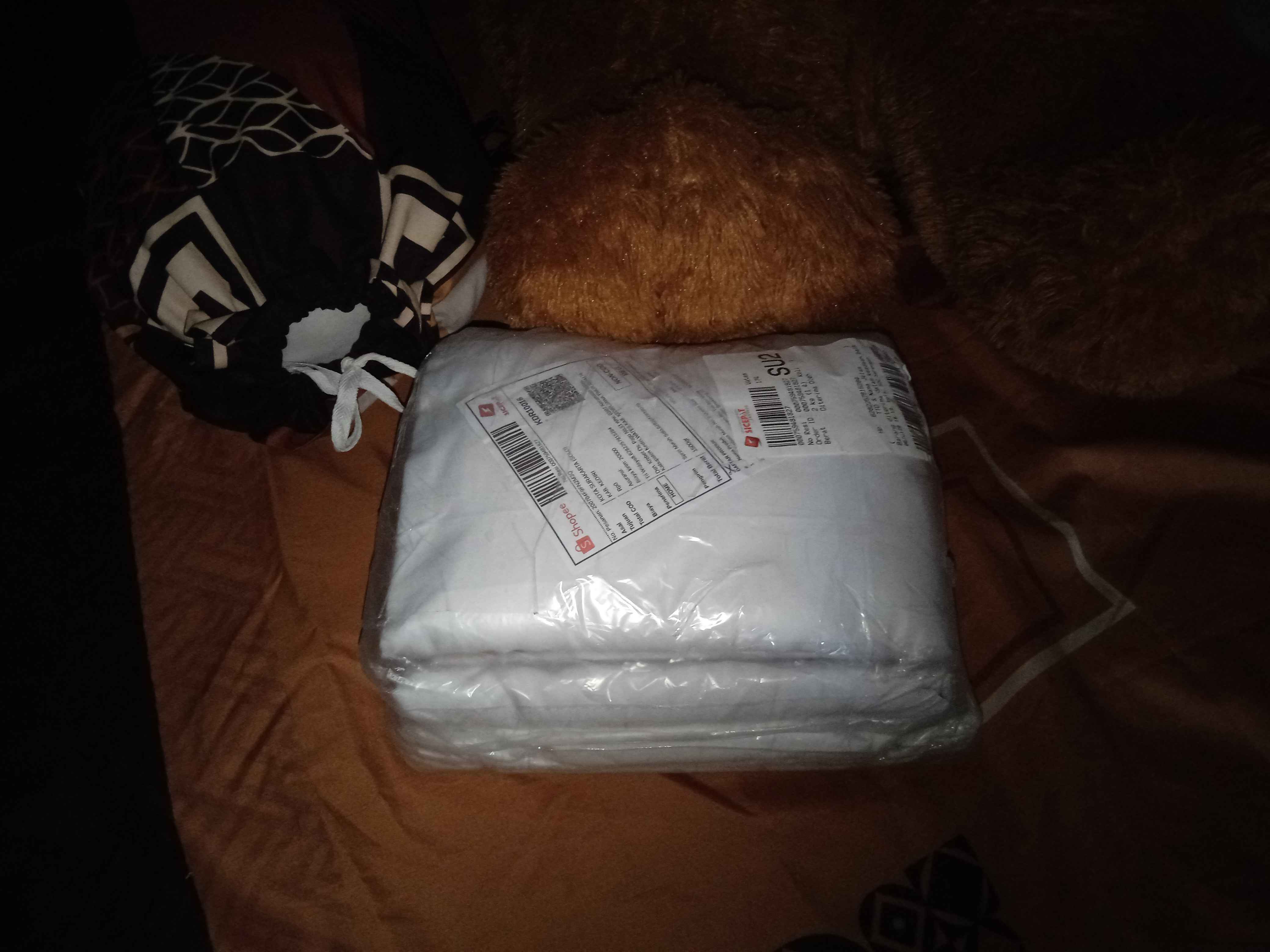 Sprei Emboss Murah Sprei Polos Warna Merah Pink Ungu Magenta