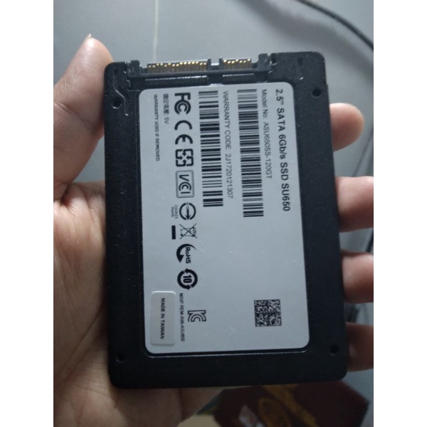 SSD ADATA 128Gb (BACA DESKRIPSI)