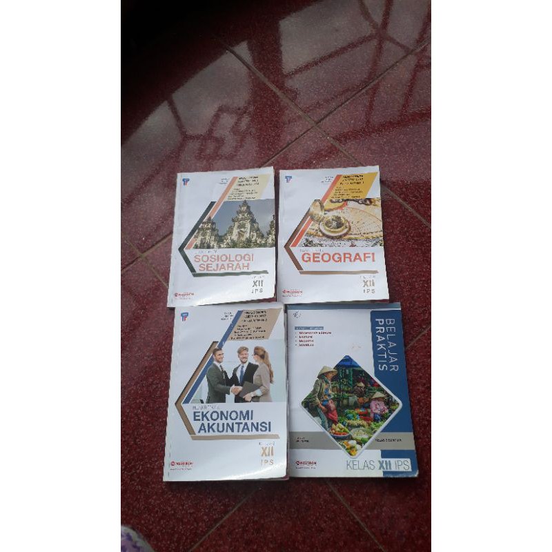 PRELOVED Buku NEUTRON SOSHUM 2019 untuk kelas 12 / Persiapan UN/ SBMPTN /DLL