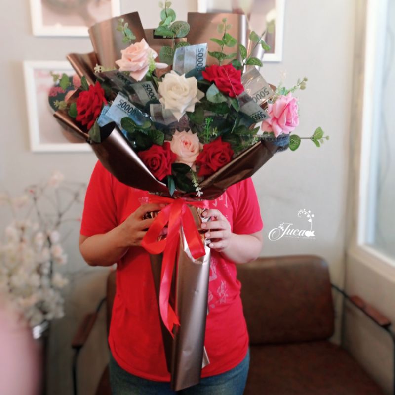 buket bunga uang /money bouquet /buket bunga palsu uang/birthday/graduation/aniversary/wedding