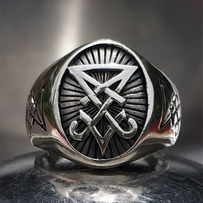 Cincin Satan Baphomet Sigil Of Lucifer Satanic Bahan Stainless Steel Warna Silver Ukuran 7-14