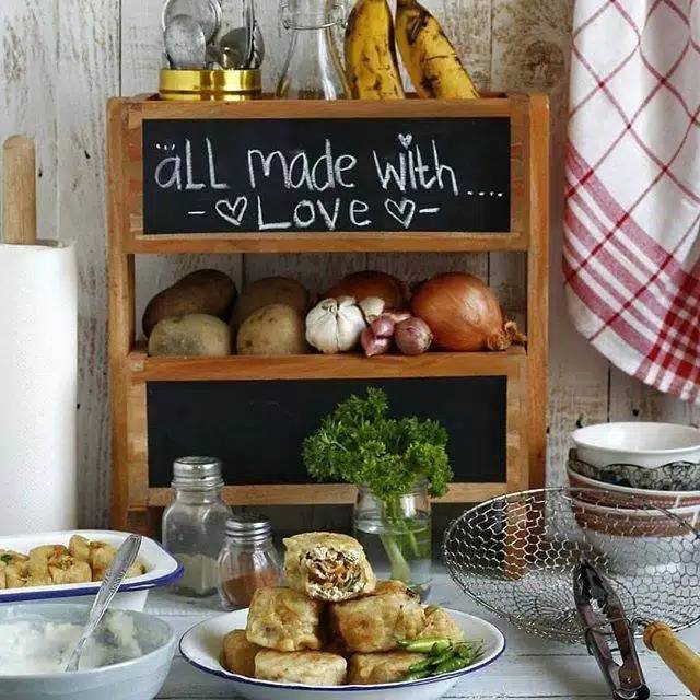 Ready Rak Bawang Kayu