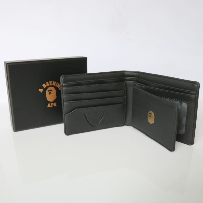 Dompet pria a bathing ape