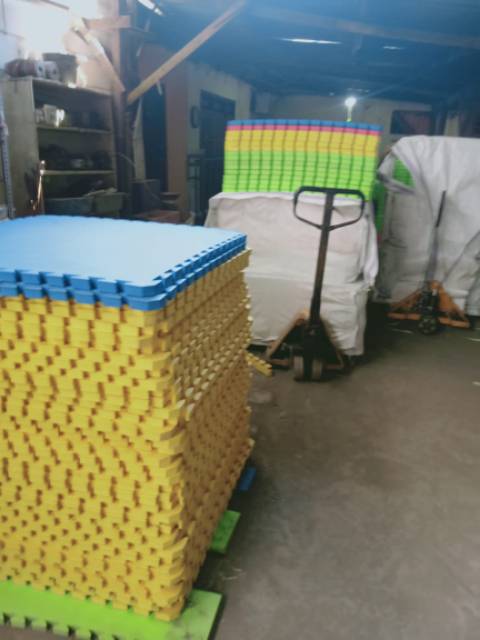 TEBAL 3CM Matras beladiri pencak silat karate anti selip 103x103 x 3cm cocok untuk semua beladiri