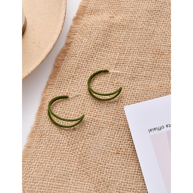 LRC Anting Tusuk Fashion Flocked Geometric Half Hoop Earrings D67347