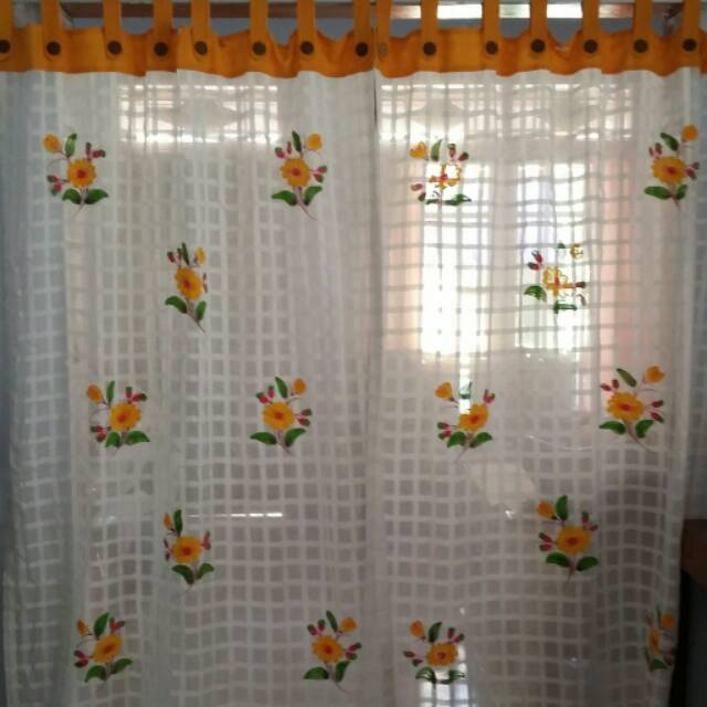 GORDEN VITRACE TENUN ATBM LUKIS PUTIH KUNING