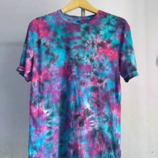 Baju Kaos  Tie  Dye  Kaos  Motif Tie  Shopee Indonesia 