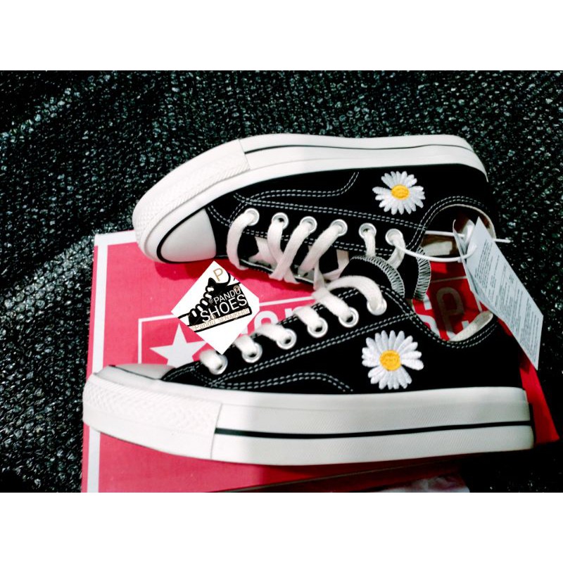 (BISA COD)TERBARU CONVERSE MINUS ONE PEACE BLACK BUNGA IMPORT BNIB EGRET