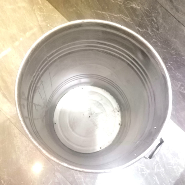Agathasale - Tong Sampah Tempat Sampah Besar Plat Besi Tebal T57X L39Cm