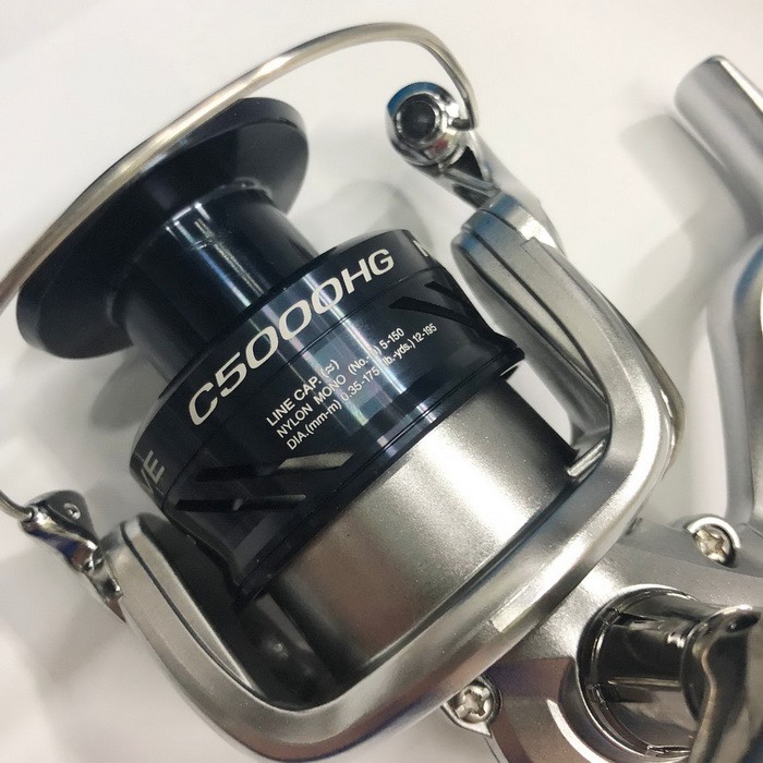 Reel Pancing Shimano Nexave C5000HG