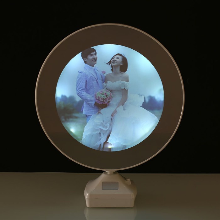 TaffHOME Cermin Magic dengan Photo Frame Bingkai Foto - A1240 - White