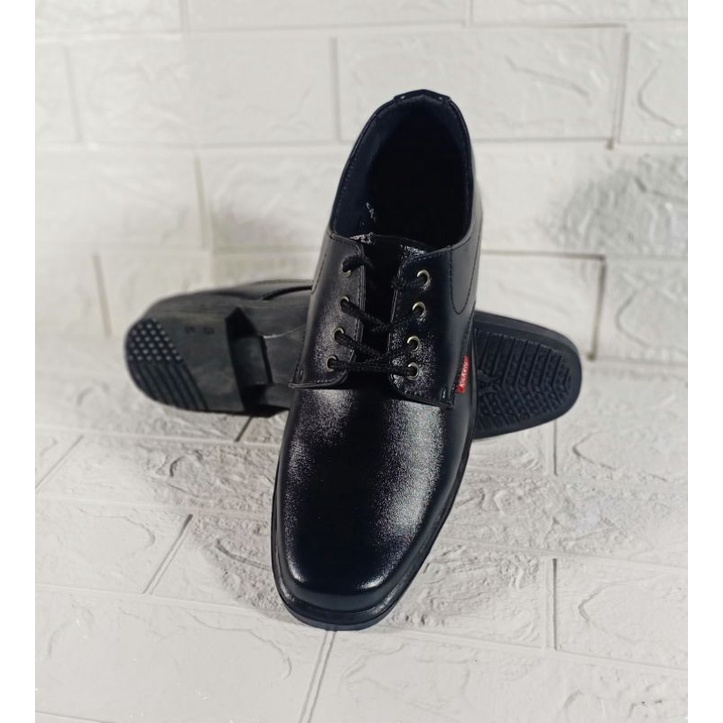 TL01 Sepatu Pantofel Formal Pria Hitam Sepatu Kantor Tali