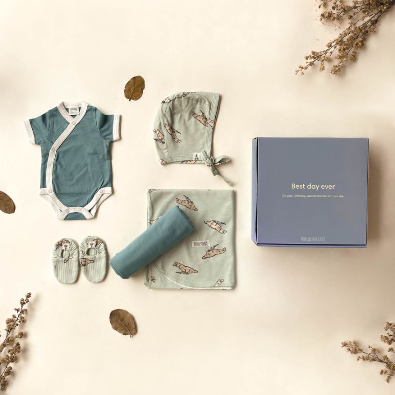 GIFT BOX  &amp; GIFT CARD (Special Occasion, Birthday, New Born, And Baby Shower)