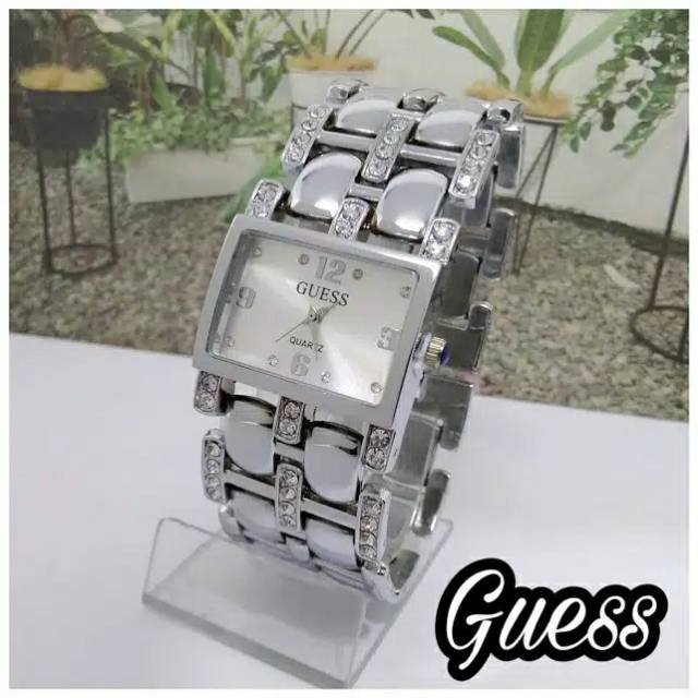Jam Tangan Wanita Guess Rantai