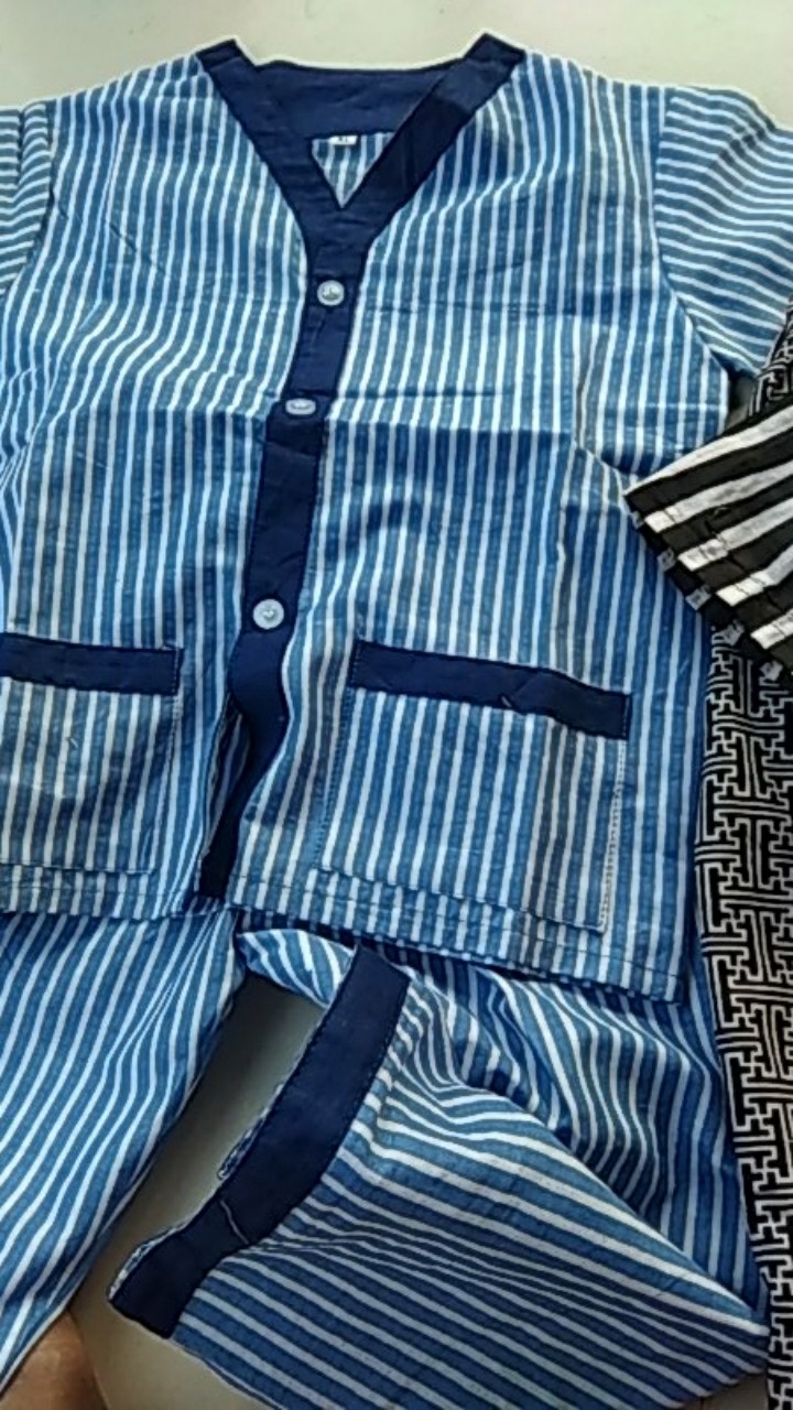 Piyama Batik Anak Motif Elegan Untuk Cowok Cewek Di Pakai Anak Usia 1-5 Tahun Bahan Katun Dan Adem.