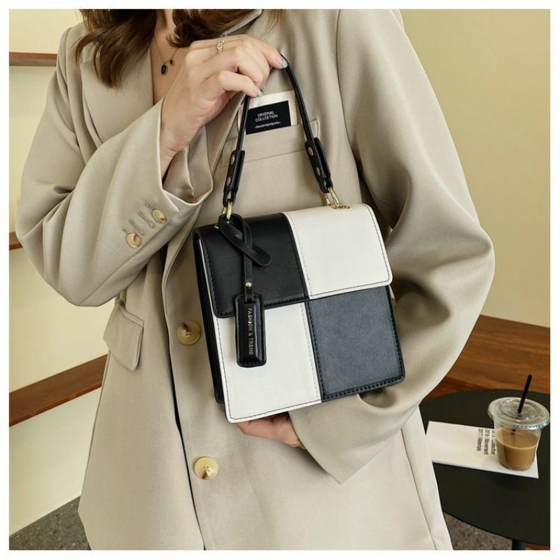 TAS13120 Dorothy Bag