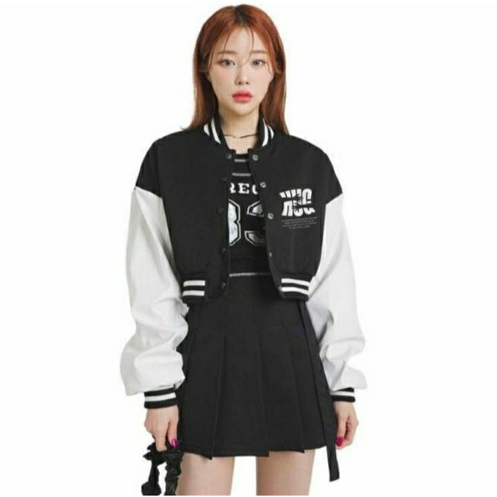 Jaket Baseball Hug Crop | Style Korean Varsity Fashion Terbaru | Pakaian Wanita | Jaket Wanita | Bahan Fleece | Jaket Croop | Bisa Bayar Di Tempat