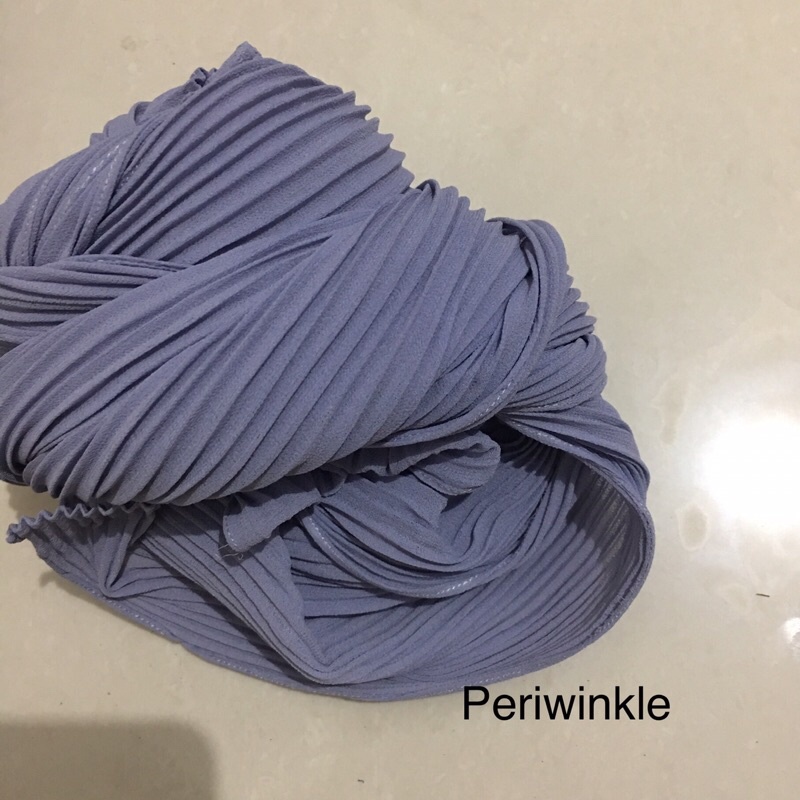 [TANPA GARIS TENGAH] FULL PLISKET PASHMINA pashmina plisket ceruty babydoll pasmina plisket-Periwinkle