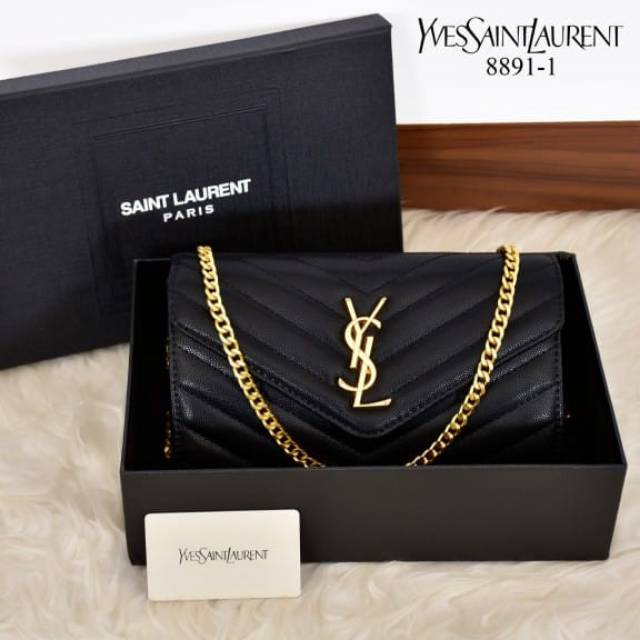 YVES SAINT LAURENT 8891-1