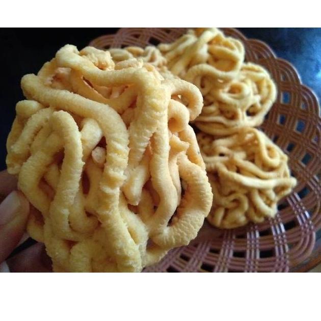 

ス Untuk Yuyu Unthuk Kepiting Busa Kepiting Renyah Gurih No Alot Snack Kiloan Termurah Jajan【GROSIR】 Kue unthuk yuyu manis / busa kepiting/untuk yuyu/kue akar kelapa 200 gram terbaik Yuyu / busa kepiting / snack jadoel enak murah bikin nostalgia jaman dahu