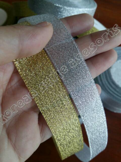 Pita emas pita perak / pita gold pita silver pita kado 2.5 CM BESAR