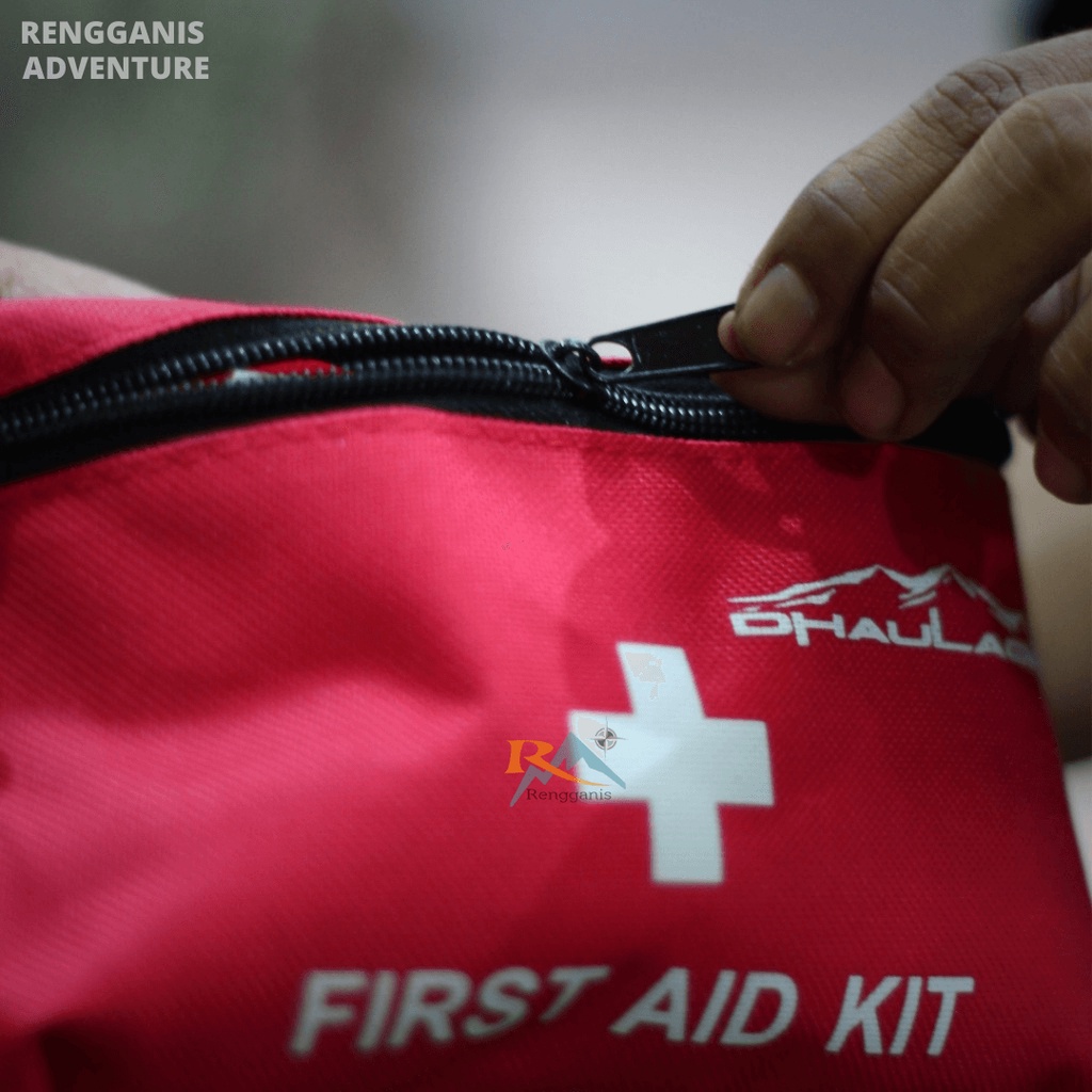 TAS KANTONG WADAH P3K ISI LENGKAP FIRST AID KIT SURVIVAL KIT OBAT MEDISOUTDOOR HIKING