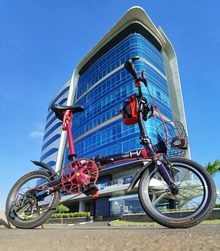 Hanger/tempat Dudukan Keranjang Sepeda