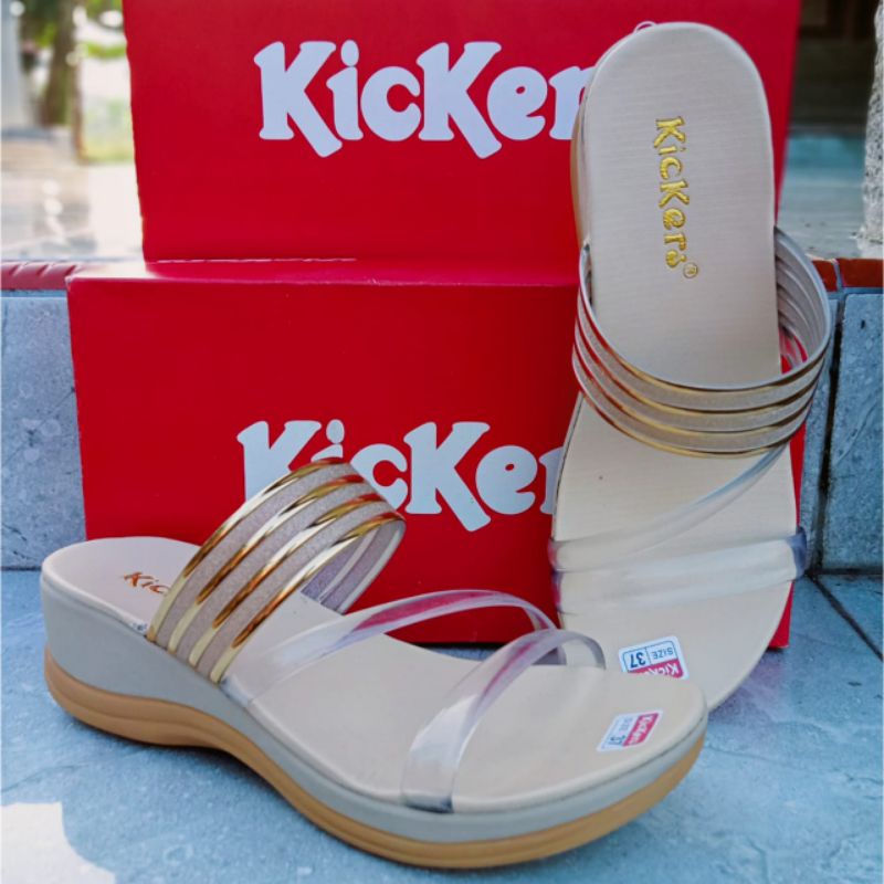 Sendal Wanita Kekinian Sandal Wanita Terbaru Wedges Murah Slip Sandal