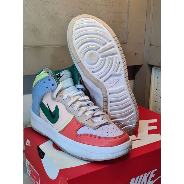 Nike dunk high up