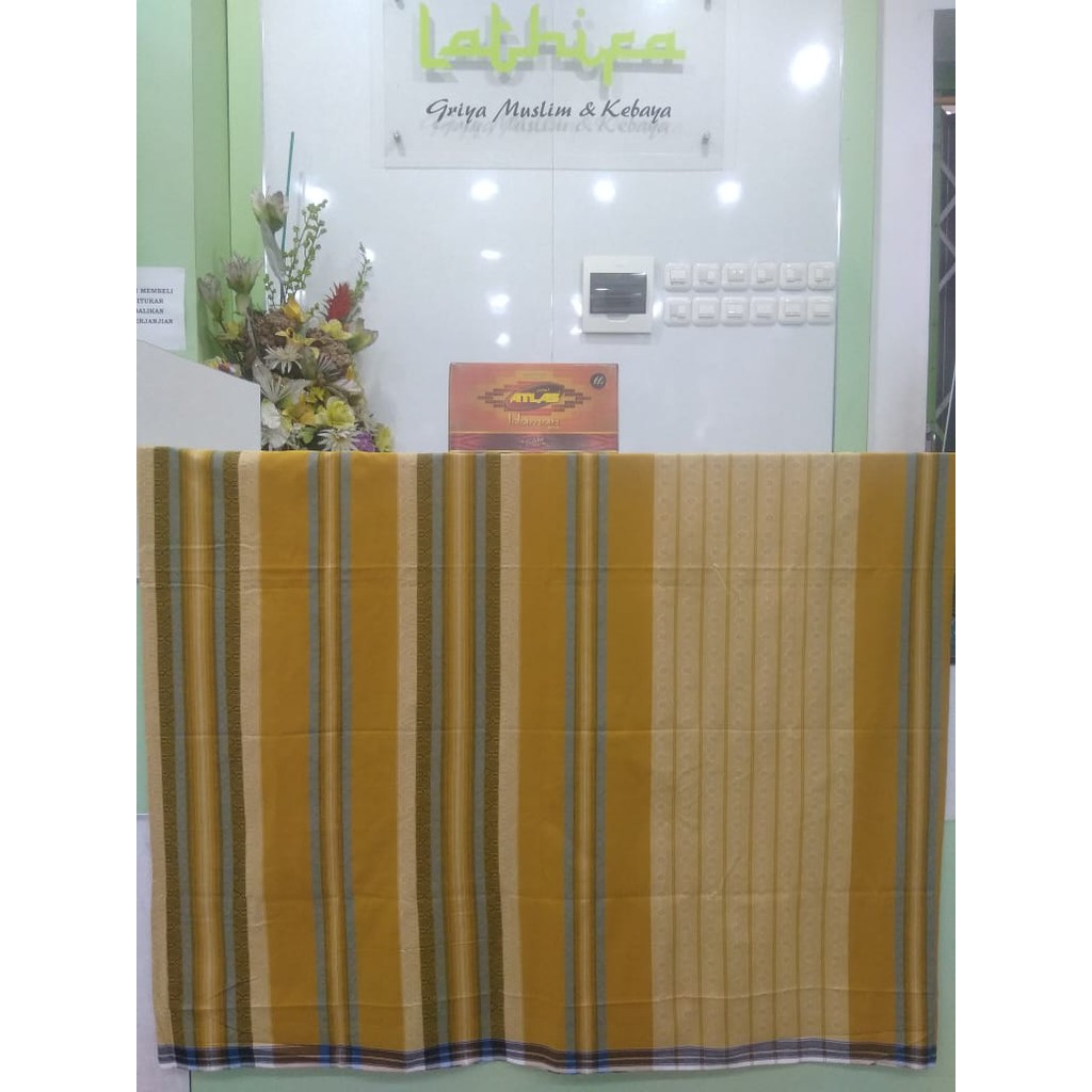 Sarung Atlas Idaman Dobby 525