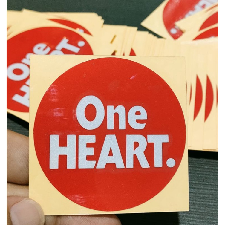 Sticker one heart stiker cutting