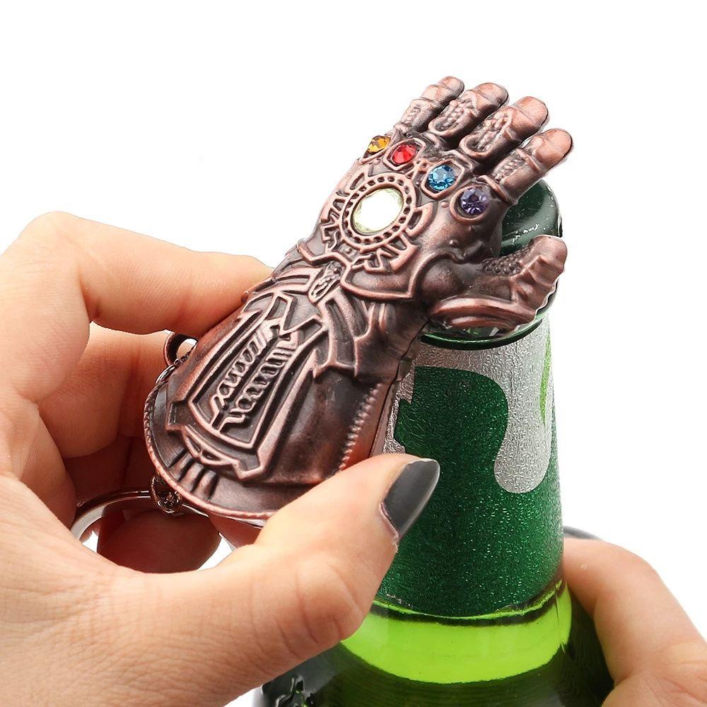 Lanfy Thanos Gantungan Kunci Mainan Anak Kreatif The Avengers Mobil Liontin Liontin Hadiah Cosplay Keyring