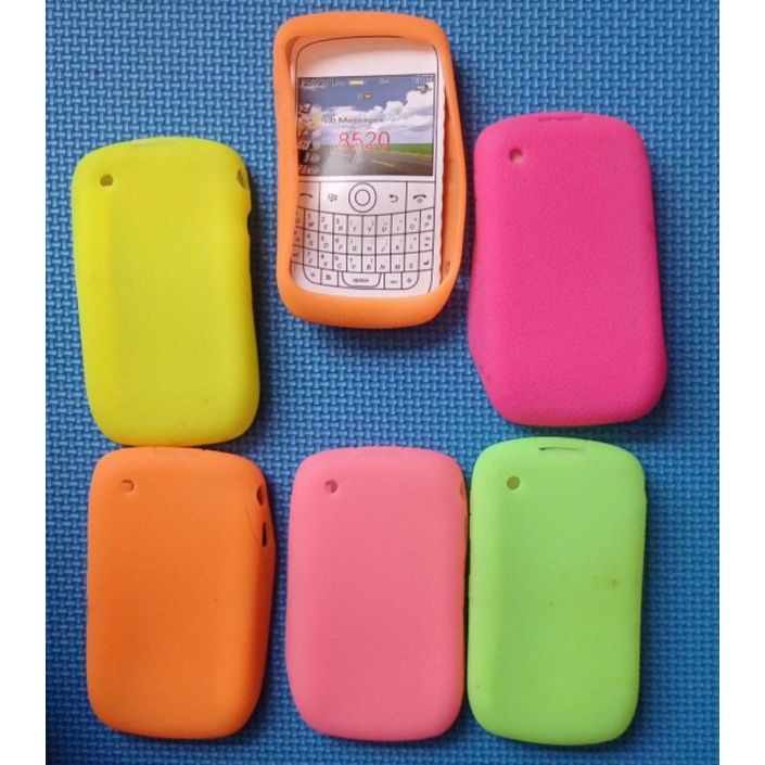 SOFT CASE COLOUR FOSFOR HP BLACKBERRY GEMINI 8520