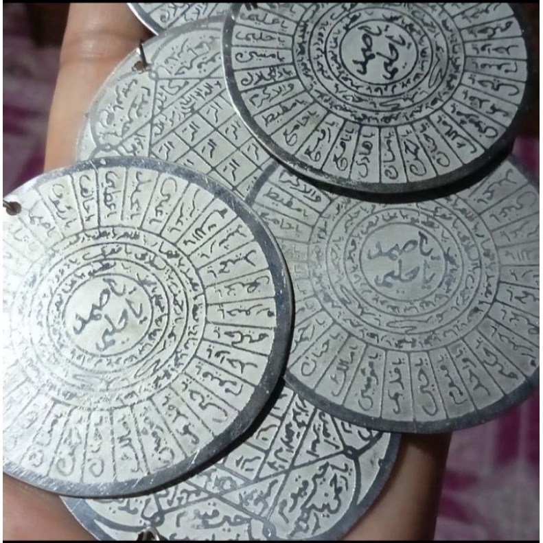 bandul pancar merah tanggung