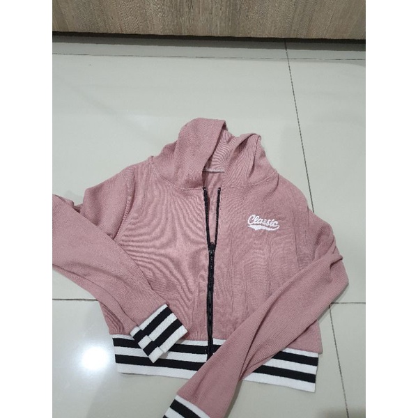 Crop Hoodie Pink