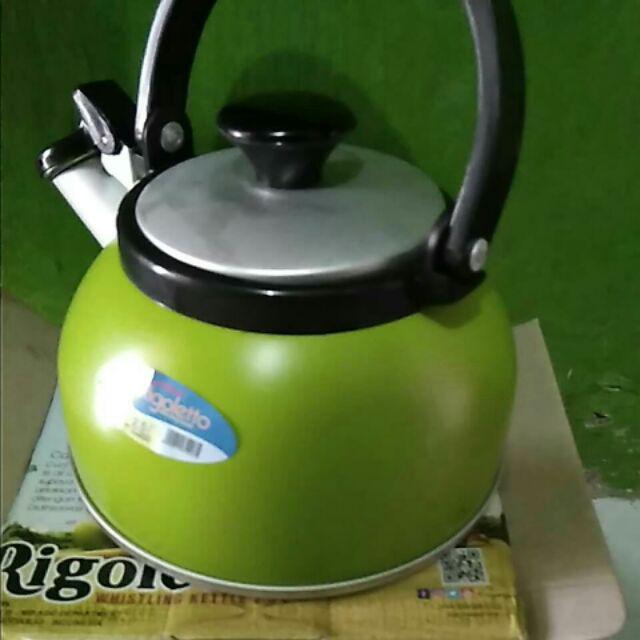 Teko Rigoletto Maspion 2.5 Liter / Teko Bunyi Alcor Maspion