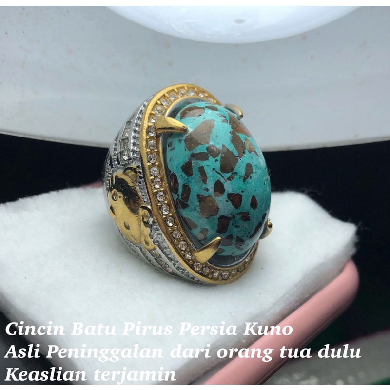 Cincin Batu pirus Hijau Langka