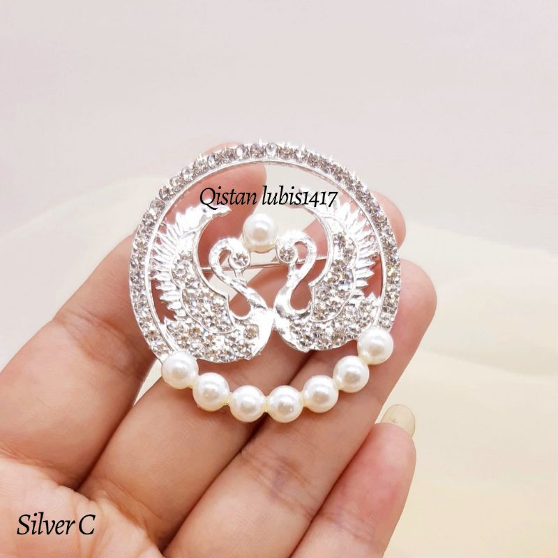 Bros Bahu Mutiara swan