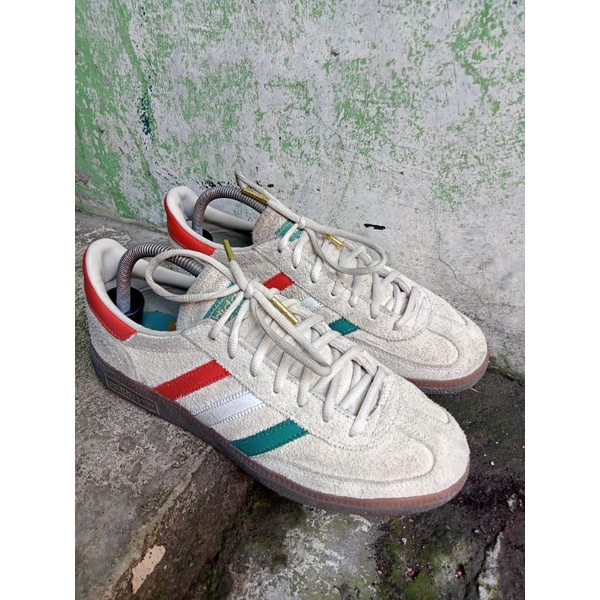 adidas st patrick beige