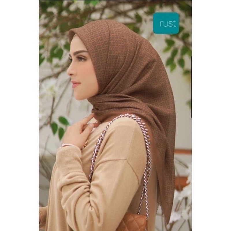 buttonscarves tapis rust